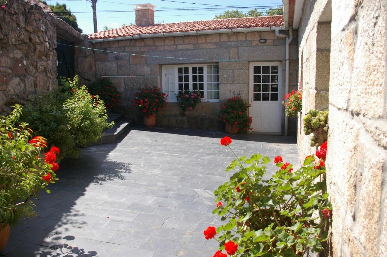 Vivienda Tradicional Con Jardin Y Patio Interior Villa Villanueva De Arosa Exteriör bild