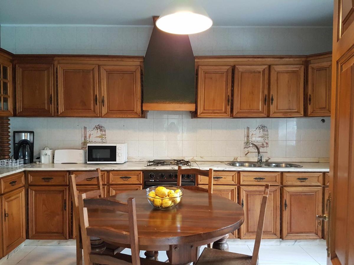 Vivienda Tradicional Con Jardin Y Patio Interior Villa Villanueva De Arosa Exteriör bild
