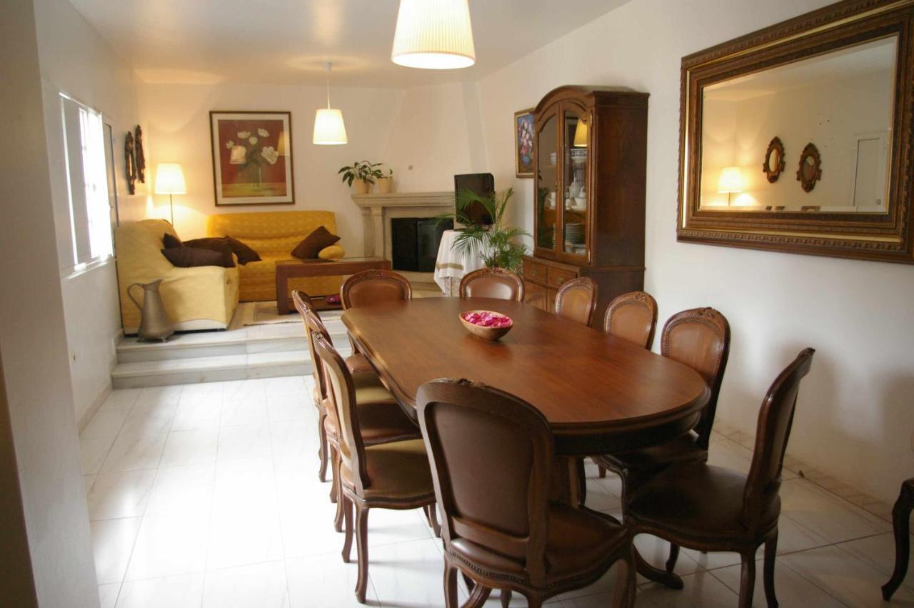 Vivienda Tradicional Con Jardin Y Patio Interior Villa Villanueva De Arosa Exteriör bild