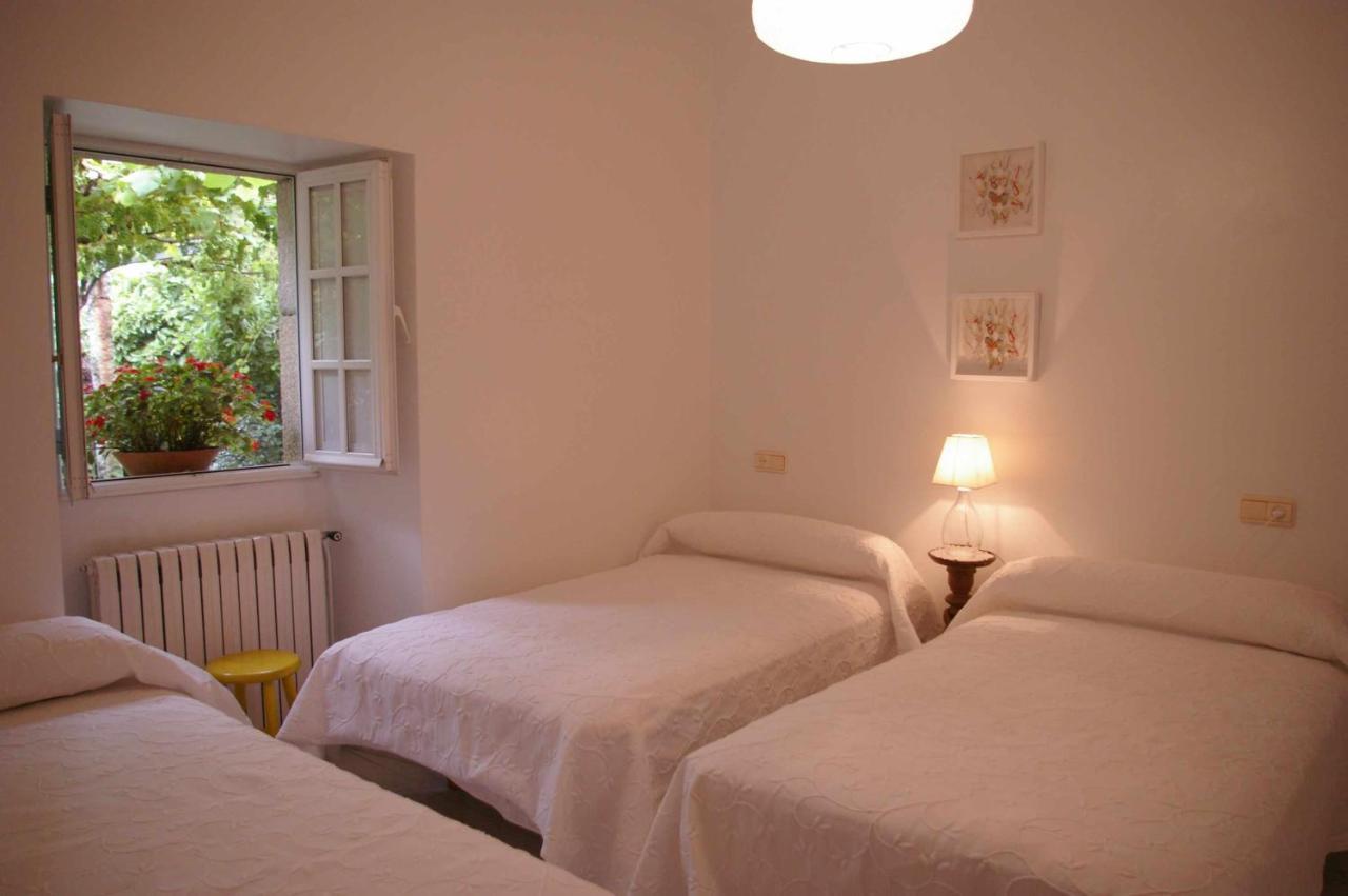 Vivienda Tradicional Con Jardin Y Patio Interior Villa Villanueva De Arosa Exteriör bild